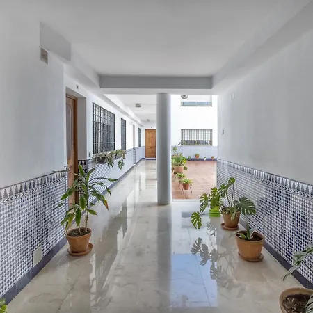 Daire Azucenas De Conchaa- Parking Privado Gratuito *