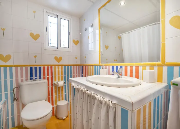 Azucenas De Conchaa- Parking Privado Gratuito *