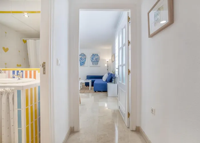 Azucenas De Conchaa- Parking Privado Gratuito Córdoba