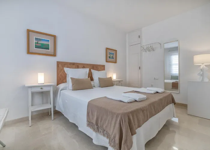 Azucenas De Conchaa- Parking Privado Gratuito * Córdoba