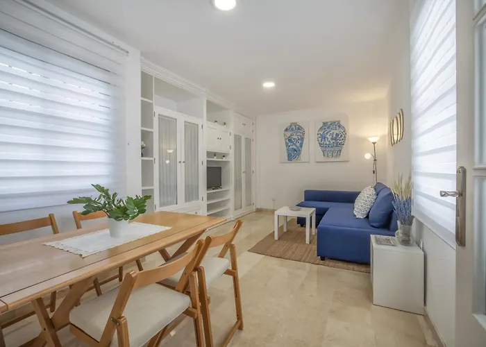 Azucenas De Conchaa- Parking Privado Gratuito *